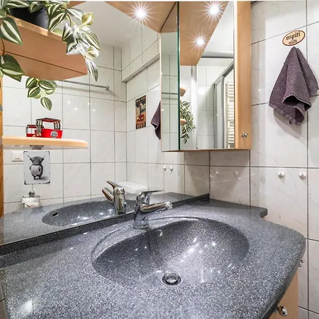 Apartment Haus Judith - Bonita By Interhome